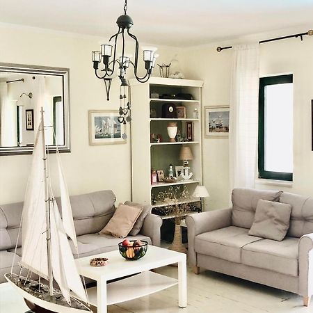 Apartment Tri Kiparisa 티바트 외부 사진