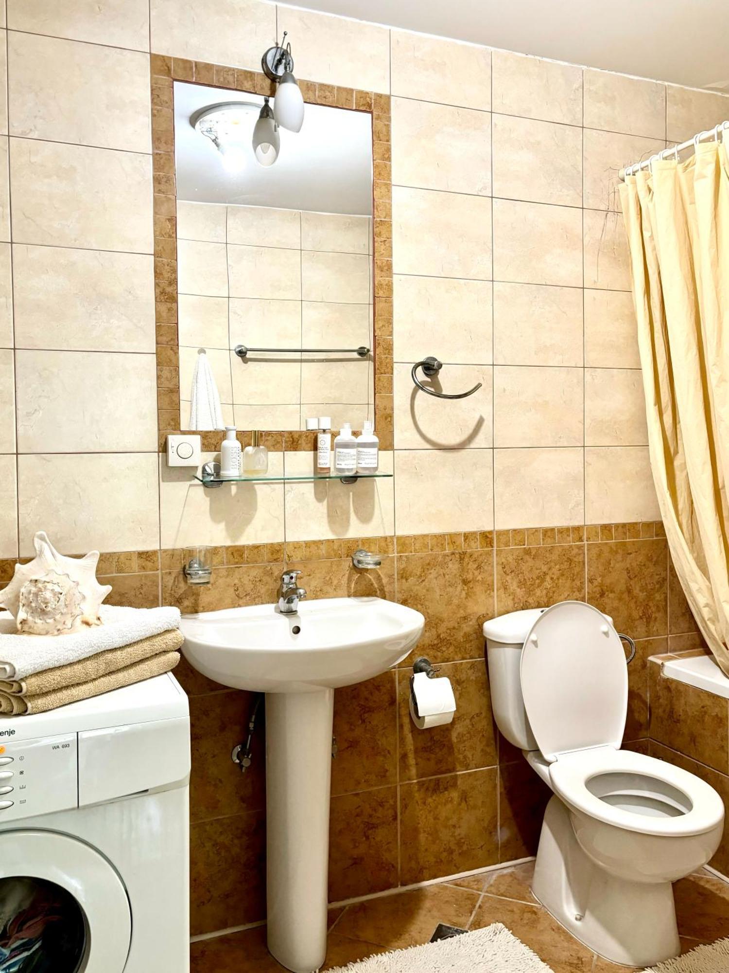 Apartment Tri Kiparisa 티바트 외부 사진
