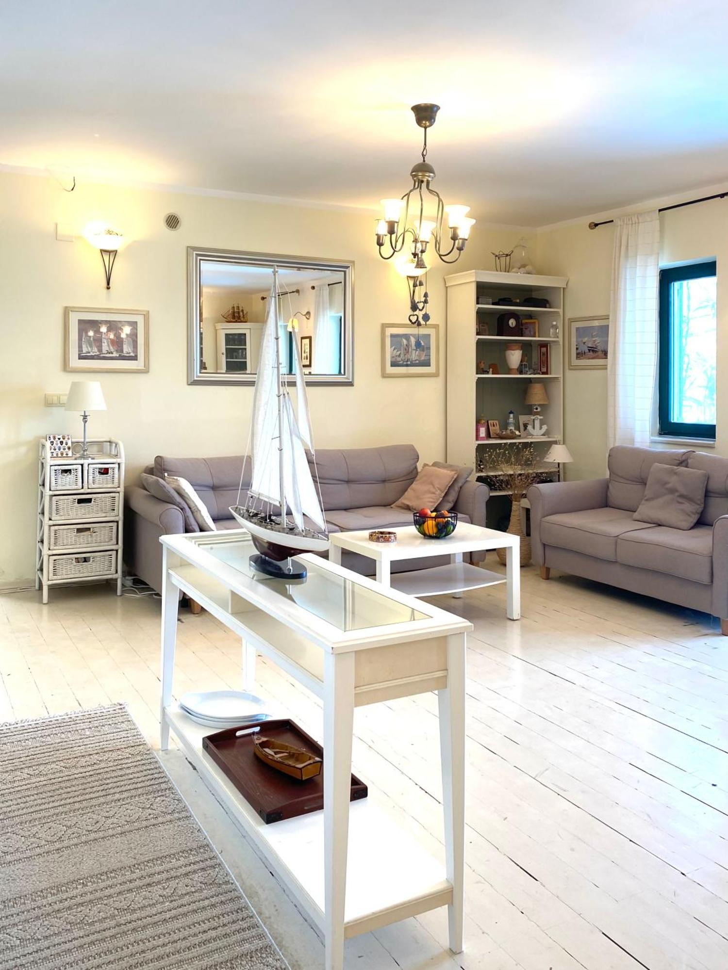 Apartment Tri Kiparisa 티바트 외부 사진