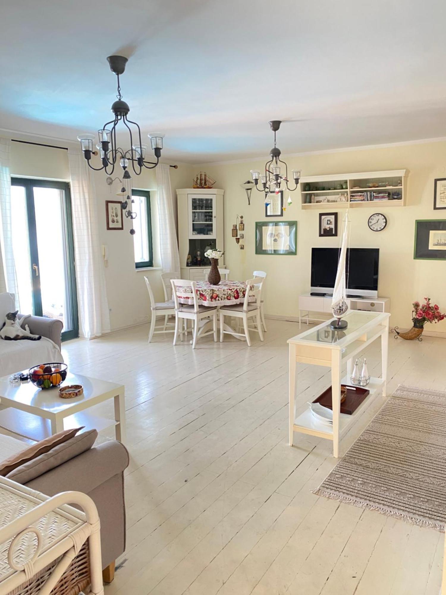 Apartment Tri Kiparisa 티바트 외부 사진